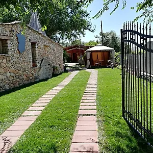 Domo De Pedra Bed and breakfast Tottubella