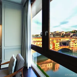 Portrait - Lungarno Collection ***** Florenz